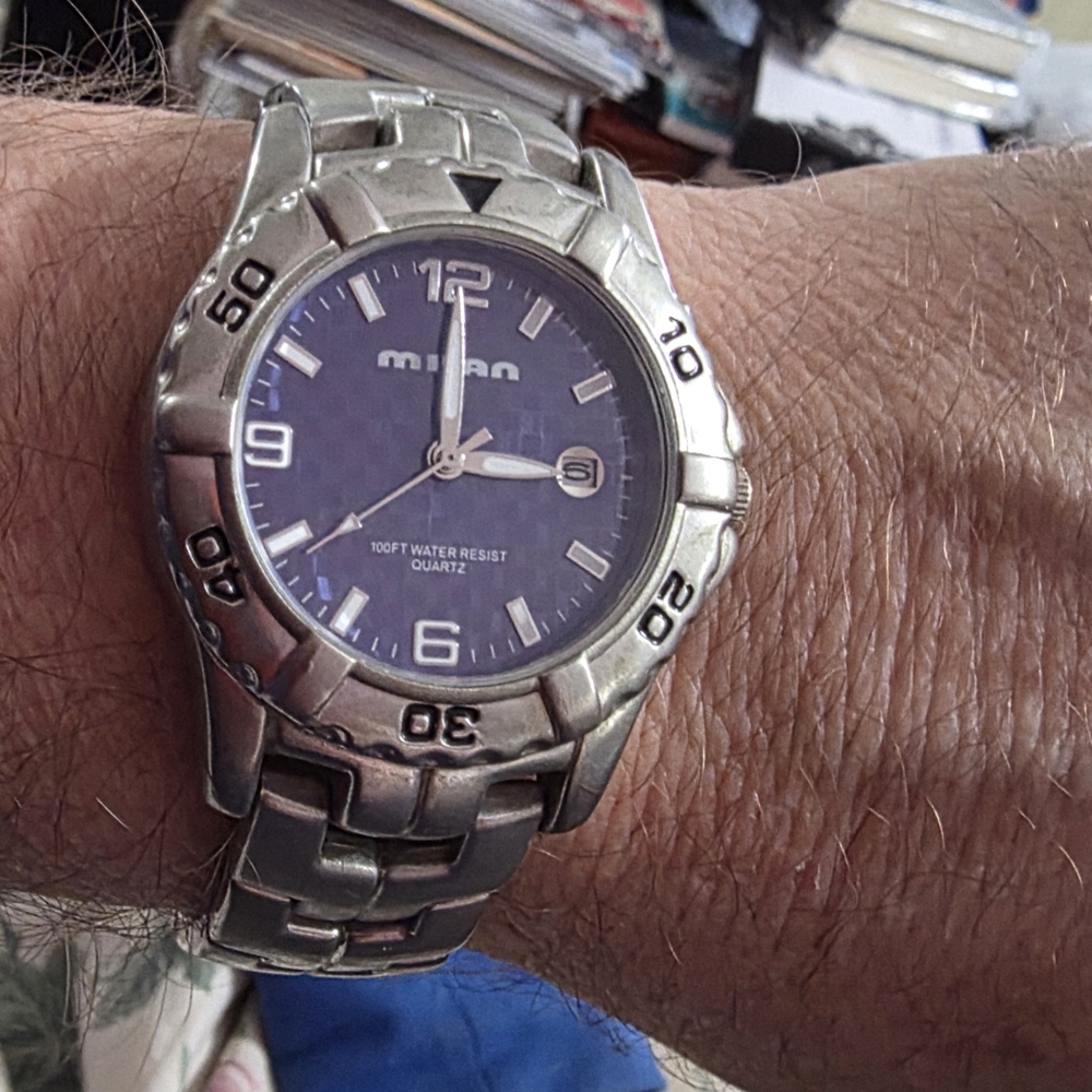 MILAN Men’s Stainless Steel Quartz Watch – Blue Dial